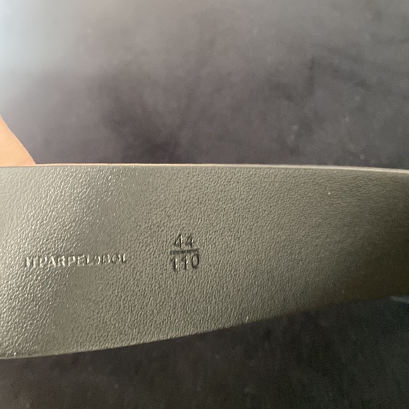 Burberry Vintage Check Leather Belt - Picture 3 of 7